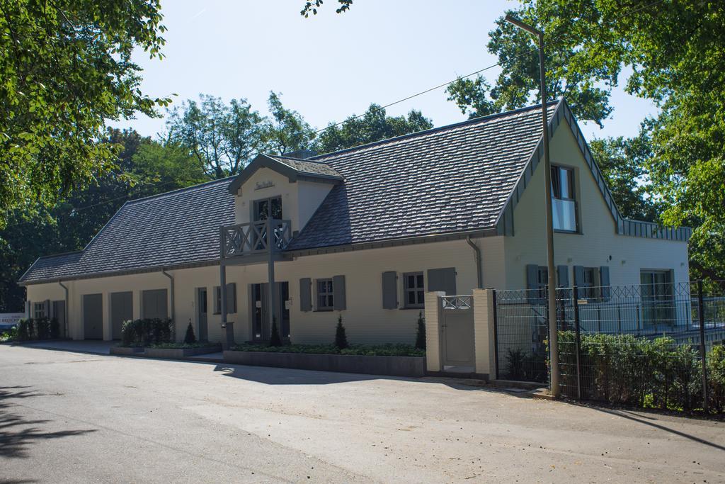 Hotel Haus Broichtal Alsdorf Exterior photo